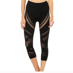 Alo yoga crop